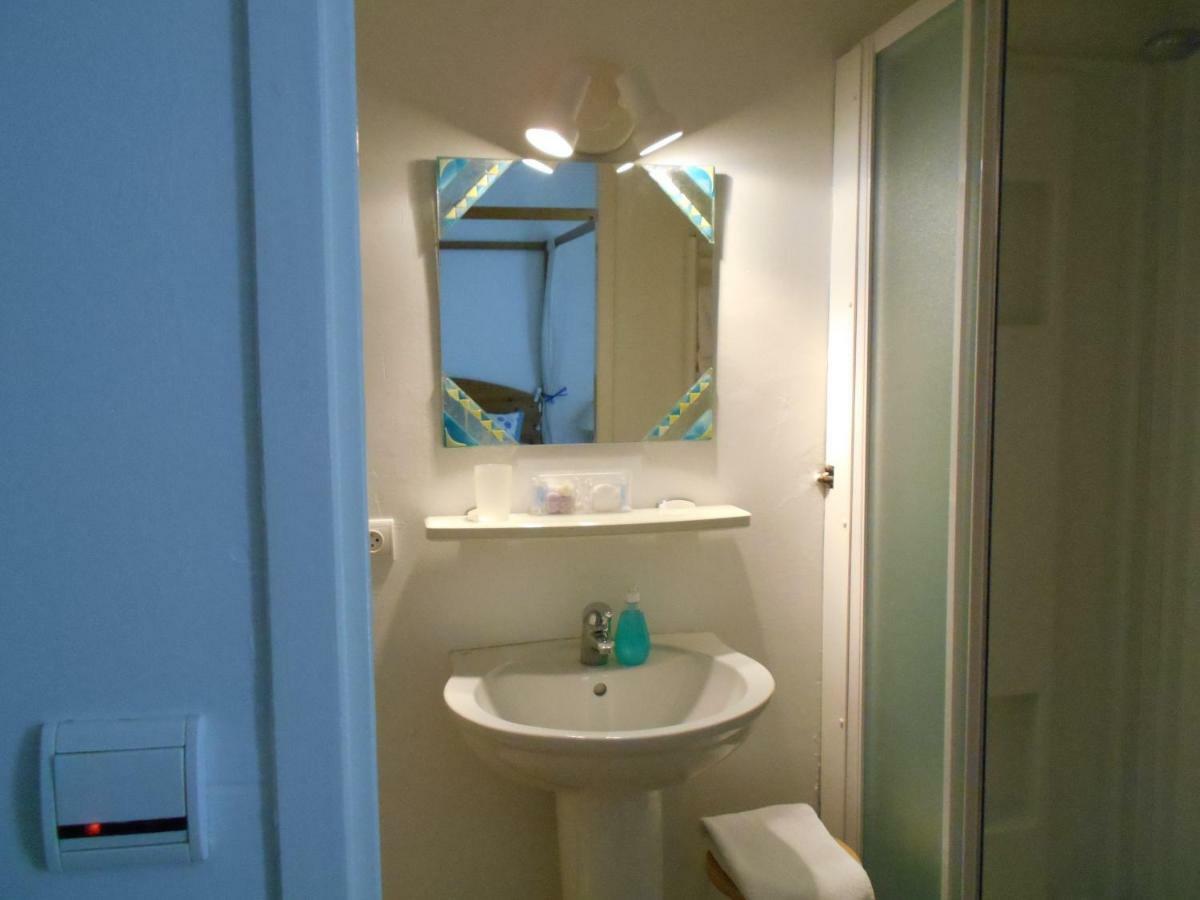 Chez Scallan B&B Sens sur Seille Екстериор снимка